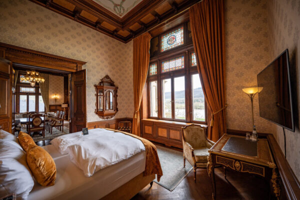 🏰 Castle - PRIVATE Room (2 people) - Image 3